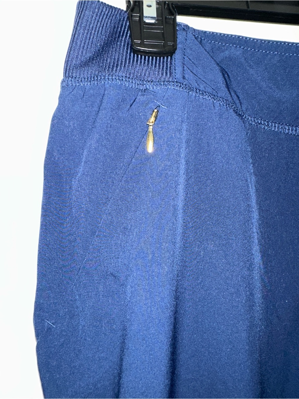 Lily Pulitzer size medium athletic pants with gold zip pockets